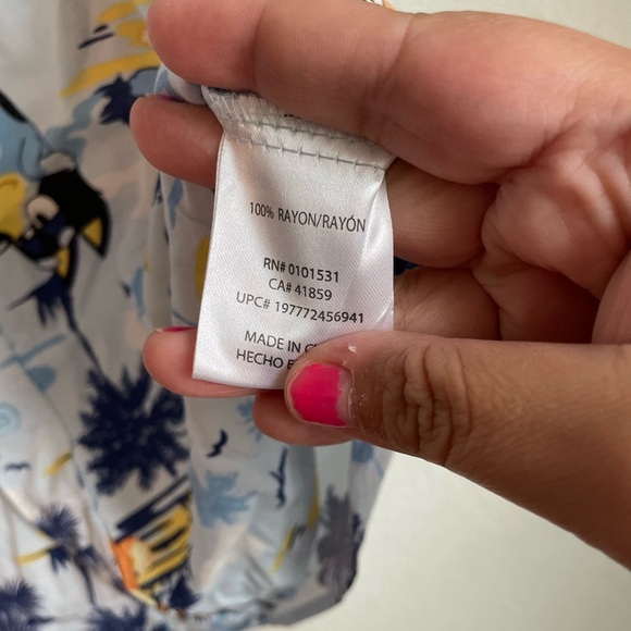 Bluey 100% Rayon Print Kids Button Down Shirt size XL 14/16-NWT - Picture 3 of 6